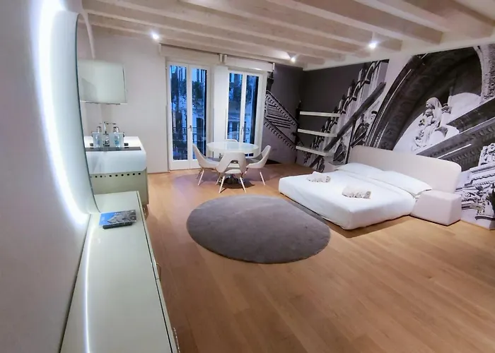 Grand Superior Apartment
